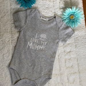 Custom Halloween 👻 🎃 onesie Sz 6-9mo.